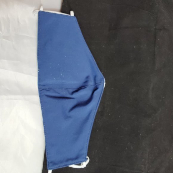 Beautiful Embroidered Face Mask Made in Yucatan - Picture 4 of 4